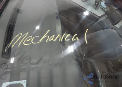 2003 Toyota Camry Le z USA, uszkodzony, nr VIN 4T1BE32K63U216986